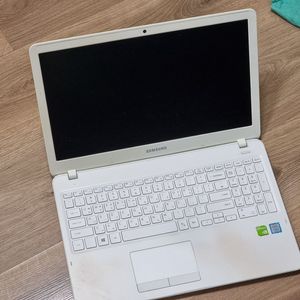 삼성 노트북5 i5 7세대 930mx