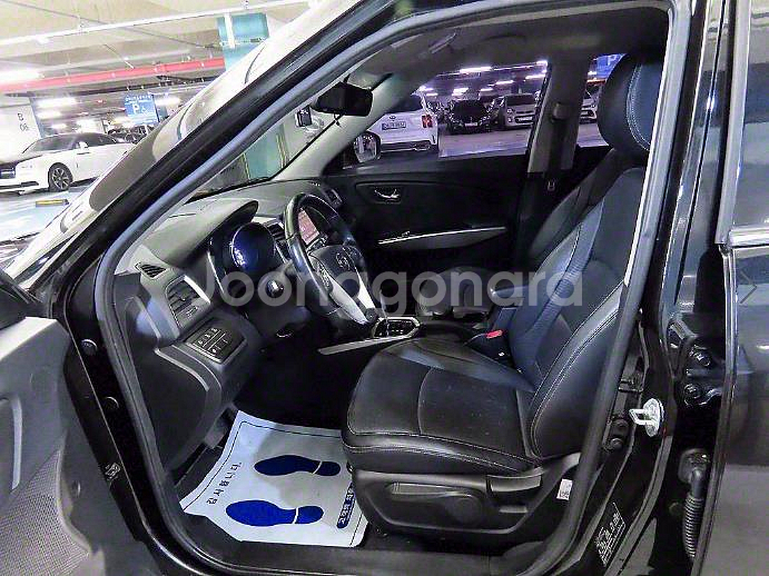 @16년식 티볼리 가솔린 4WD LX 고급형 전국최저--5