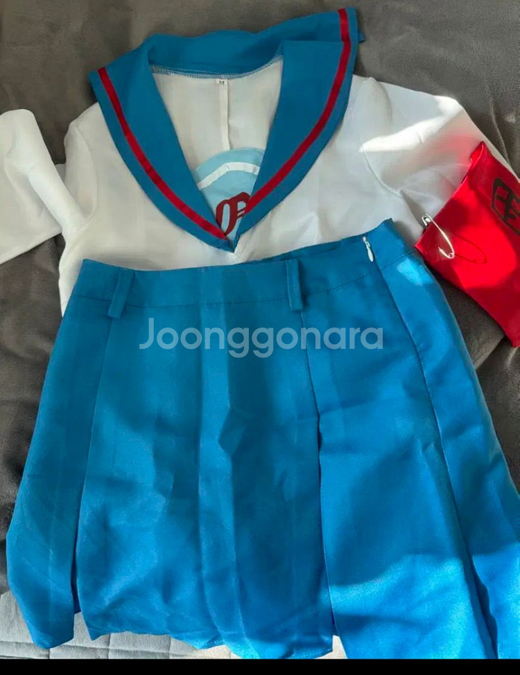 스즈미야 하루히의 우울 교복 코스프레 판매 미소녀--0