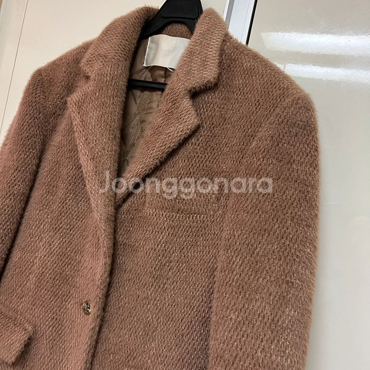줄로그 뉴모엔 퀼팅 털자켓 누빔 숏코트 보송 퍼 금장--4