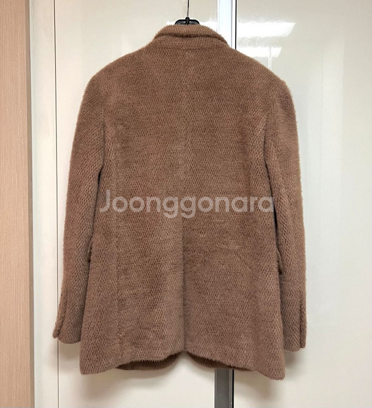 줄로그 뉴모엔 퀼팅 털자켓 누빔 숏코트 보송 퍼 금장--3