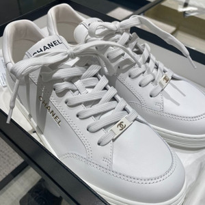 샤넬 남성 스니커즈 43