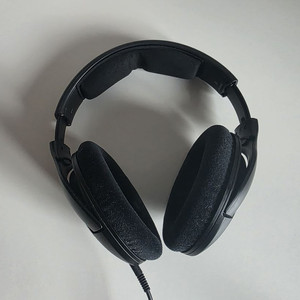 젠하이저 hd560s