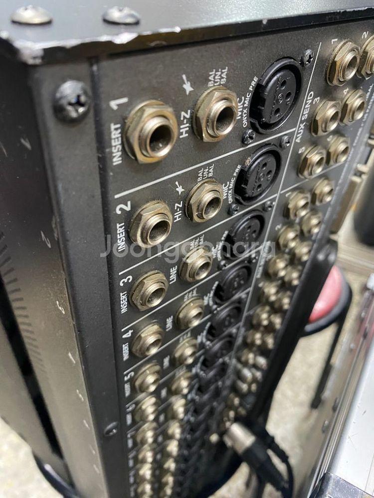 MACKIE ONYX1640 믹서콘솔--6