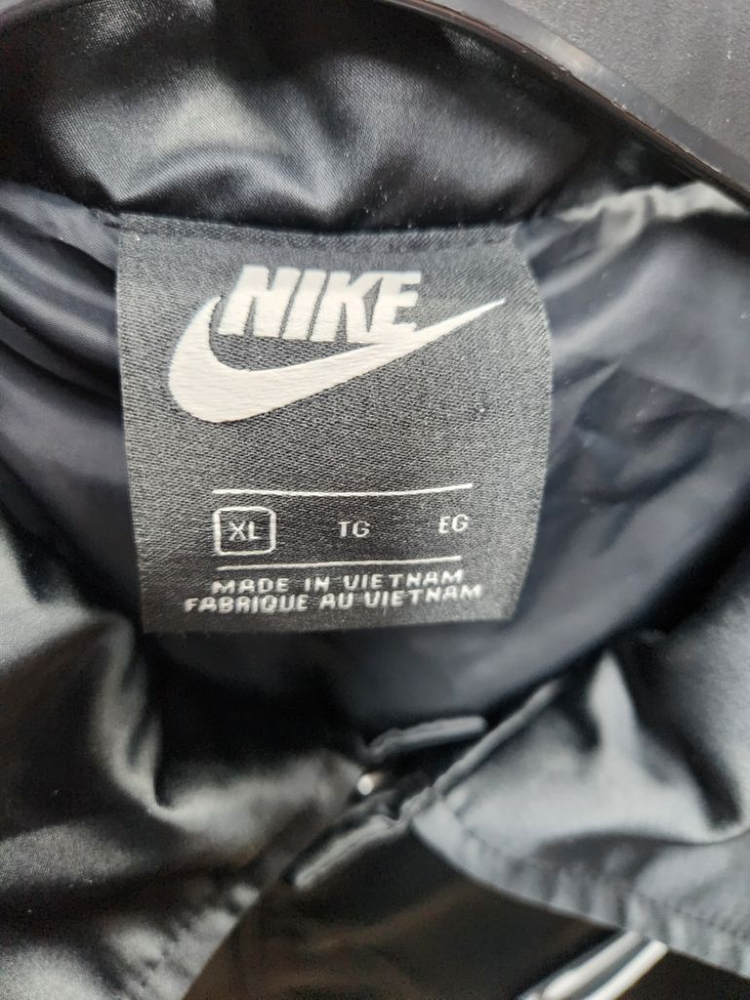 (정품) 나이키 에어포스1 바시티 우븐재킷 XL(105--5