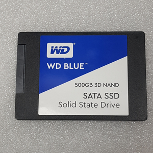 WD SSD 하드 500기가 입니다