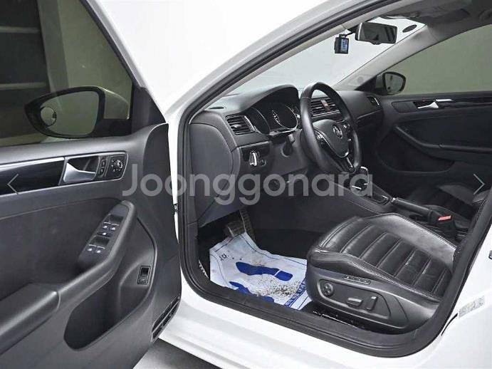 @14년식 제타(6세대) 2.0 TDI 블루모션 프리--9