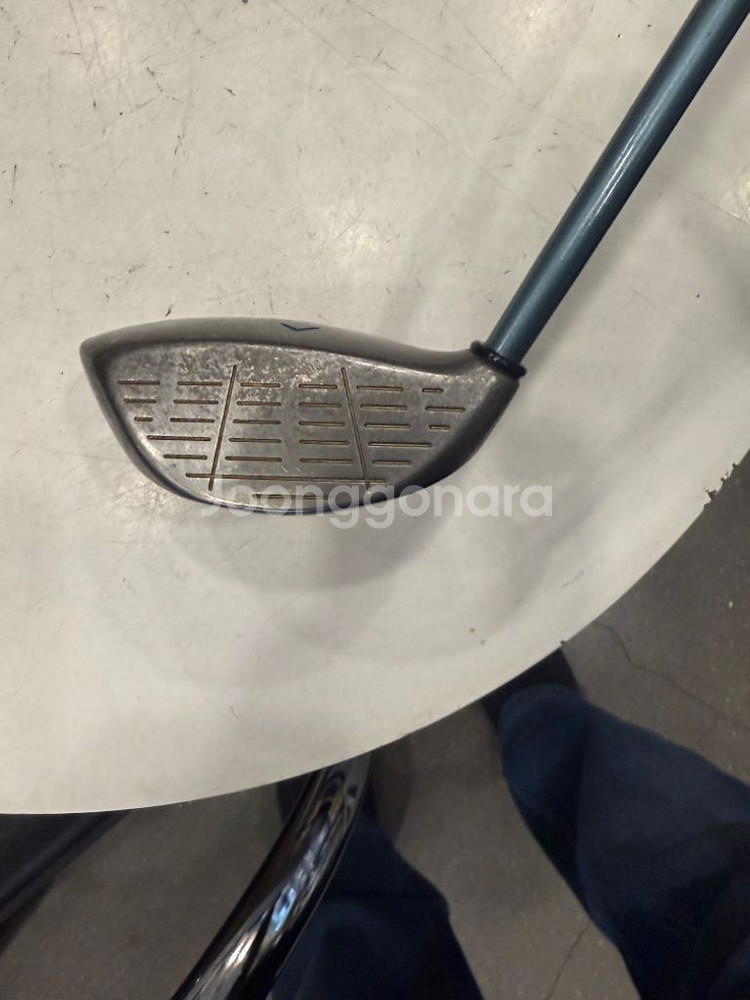 캘러웨이 워버드 남성우드 5번 팝니다.--1