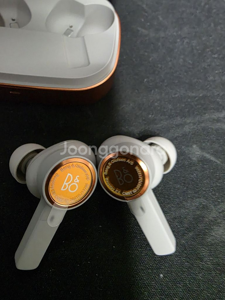 B&O 일레븐 팝니다 베오플레이 일레븐 eleven--3