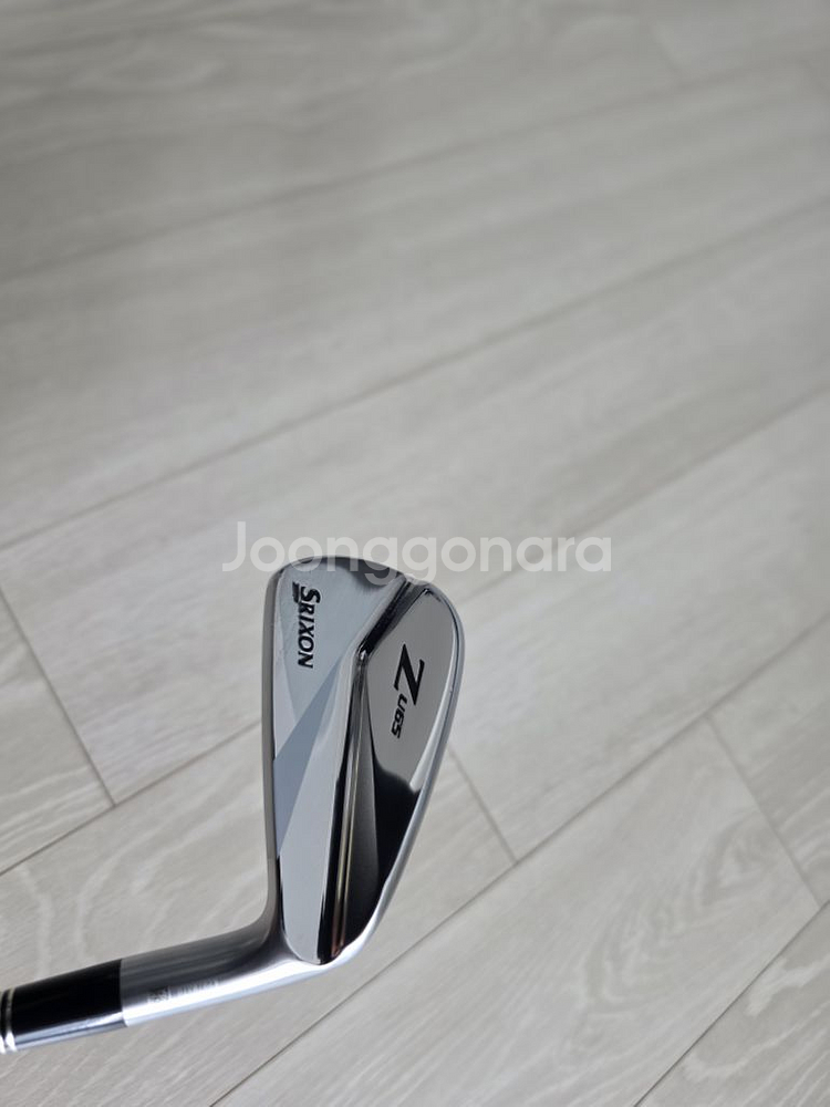 스릭슨 2번 드라이빙 아이언--2