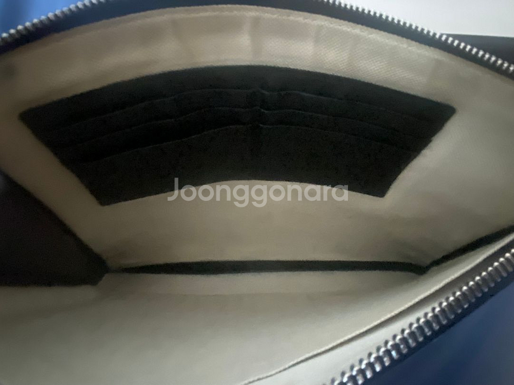 구찌 베스트리에 클러치백--1