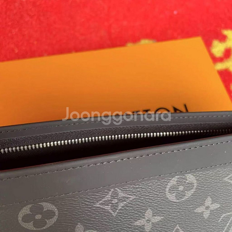 루이비통 클러치--4