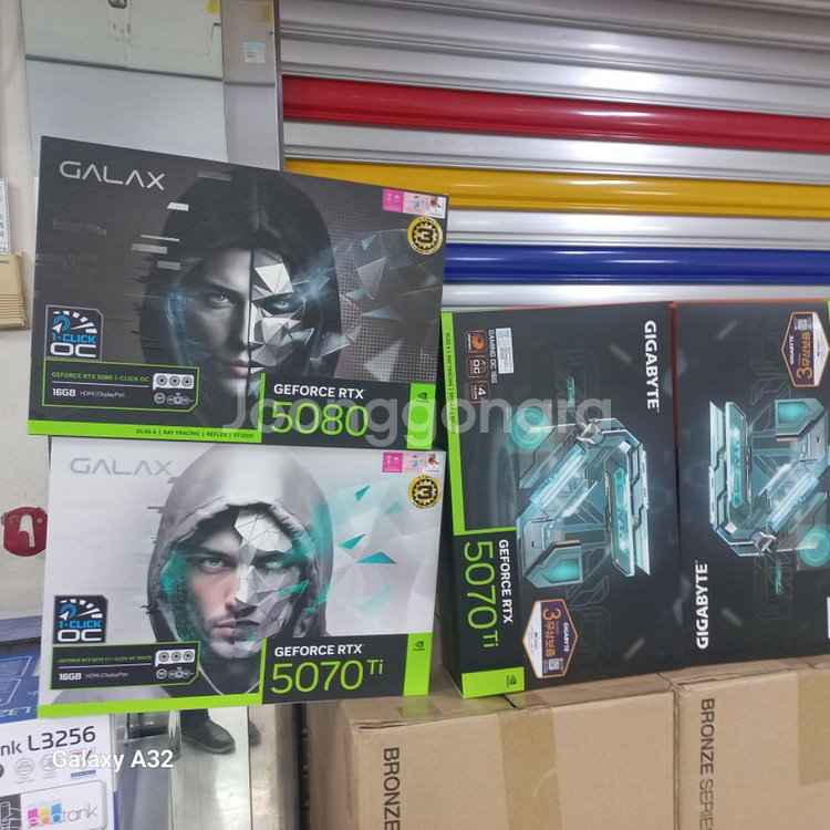 AMD 9700X 미개봉신품 대원 유통--2
