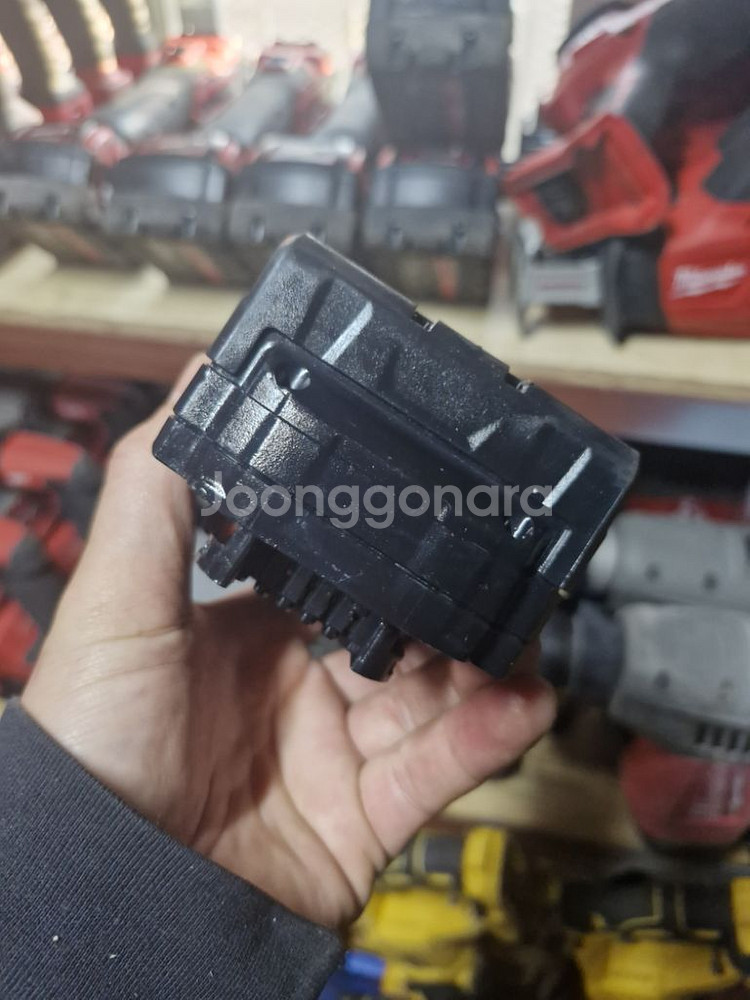 밀워키배터리 M18 5.0AH.M18HB05.2024년--7