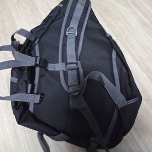 나이스 고스트 클럽 슬링백