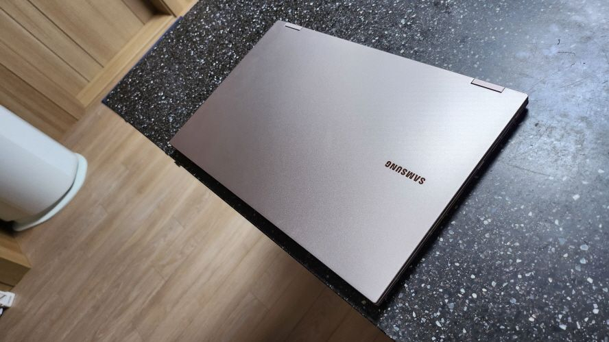 삼성 갤럭시북 플렉스2/i7/외장그래픽/터치스크린 이미지