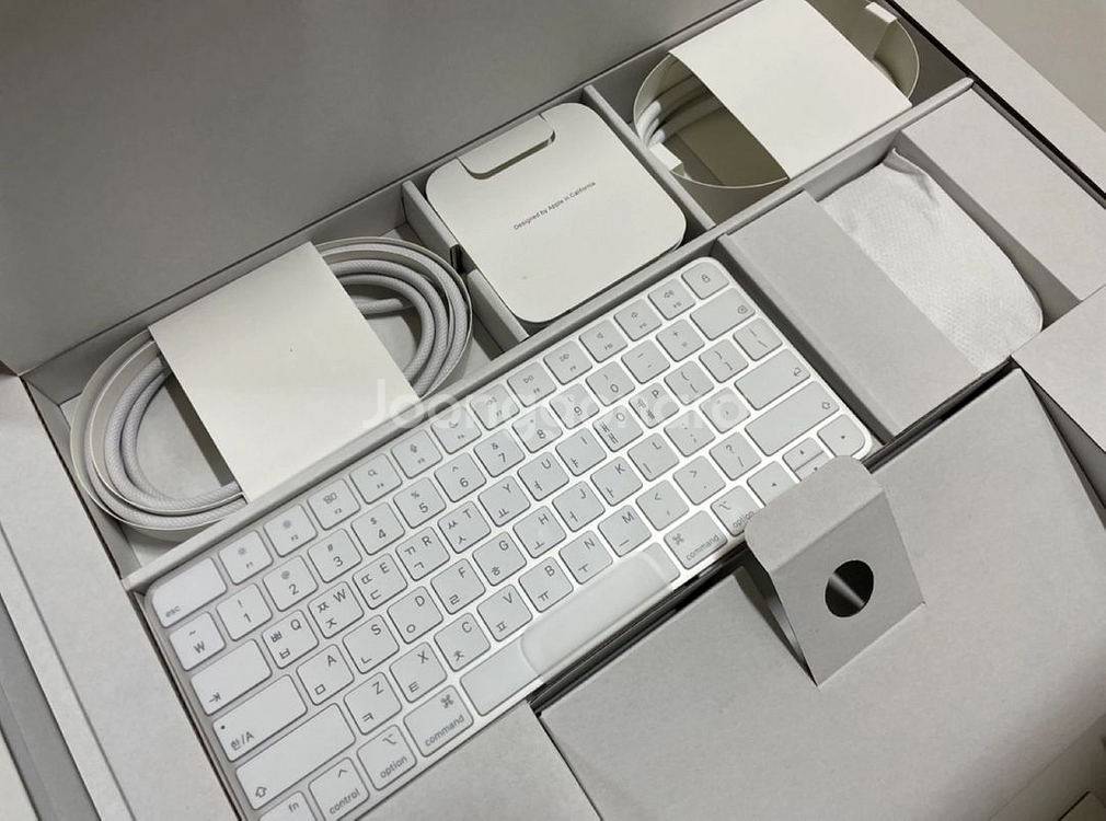 #새거 #아이맥 24 M1 실버 8코어 8GB RAM--3