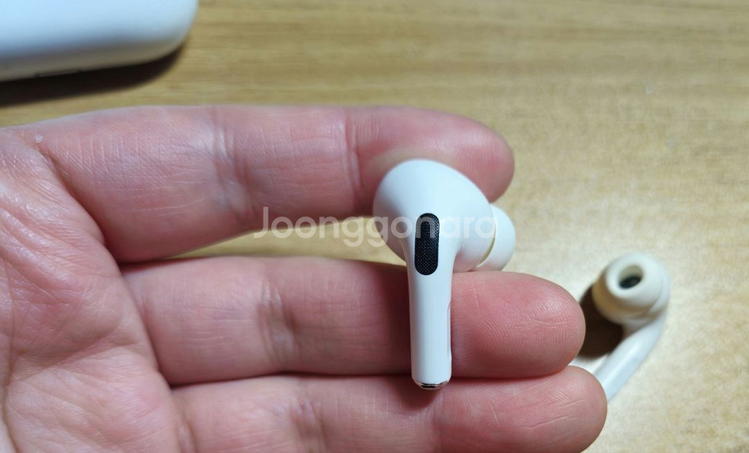 에어팟 프로 1 팝니다.--5