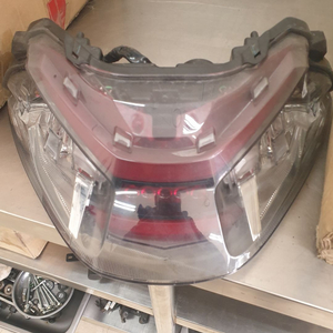 포르자300 순정정품 후미등앗세이 판매