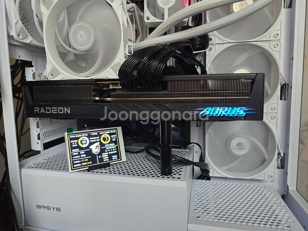 RX 9070xt 어로스엘리트 팔거나 니트로 원해요--0