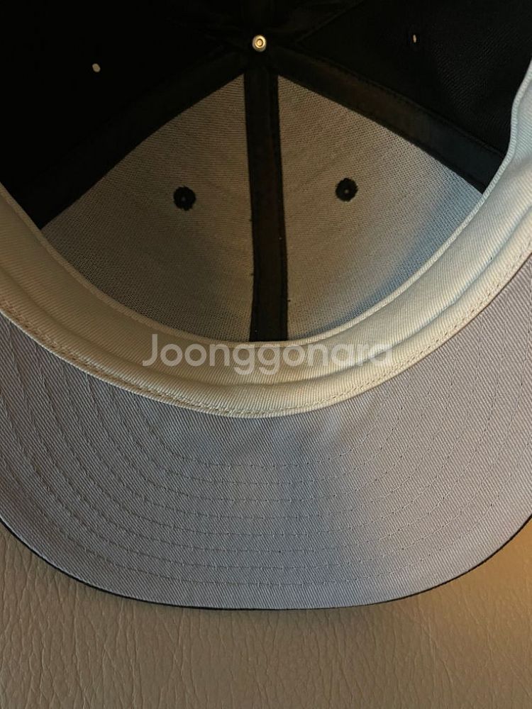 뉴에라 x 피어 오브 갓 에센셜 스냅백 모자 캡--1