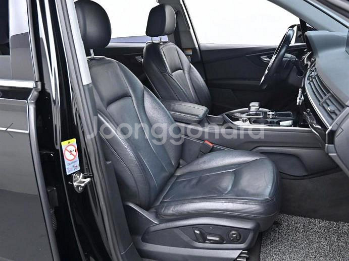 @16년식 Q7(2세대) 35 TDI 콰트로 컴포트--9