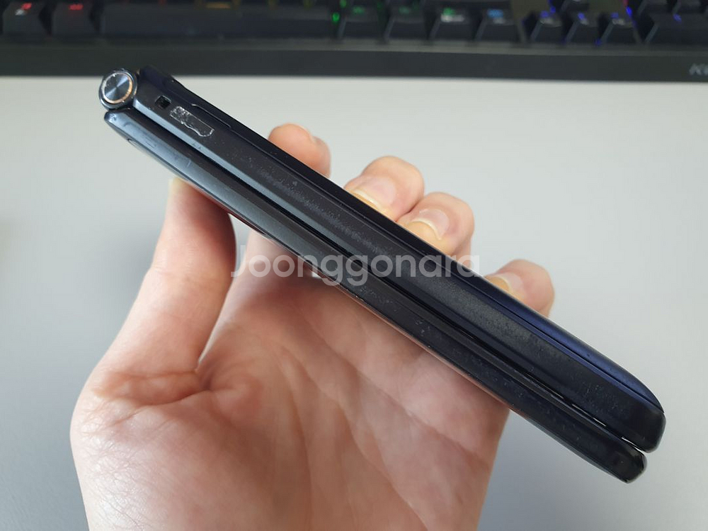 갤럭시 폴더2 / 16GB / 블랙--8