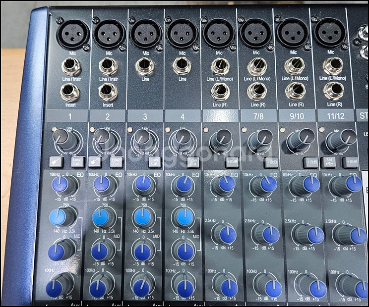 프리소너스 STUDIOLIVE AR12c 중고 음향믹서--1