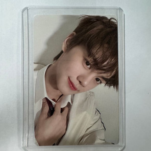 제로베이스원 규빈 포카