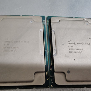 Intel Xeon Gold 6132, 6136