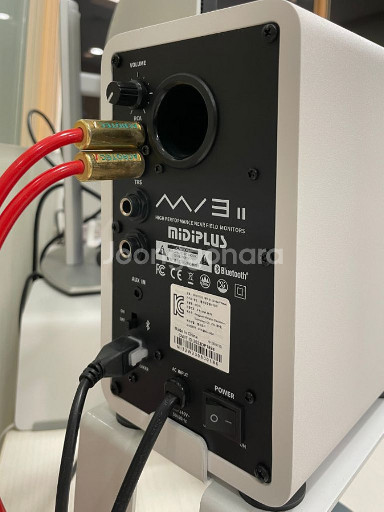 MIDI PLUS MI3/ DAC/ 6N cable--3