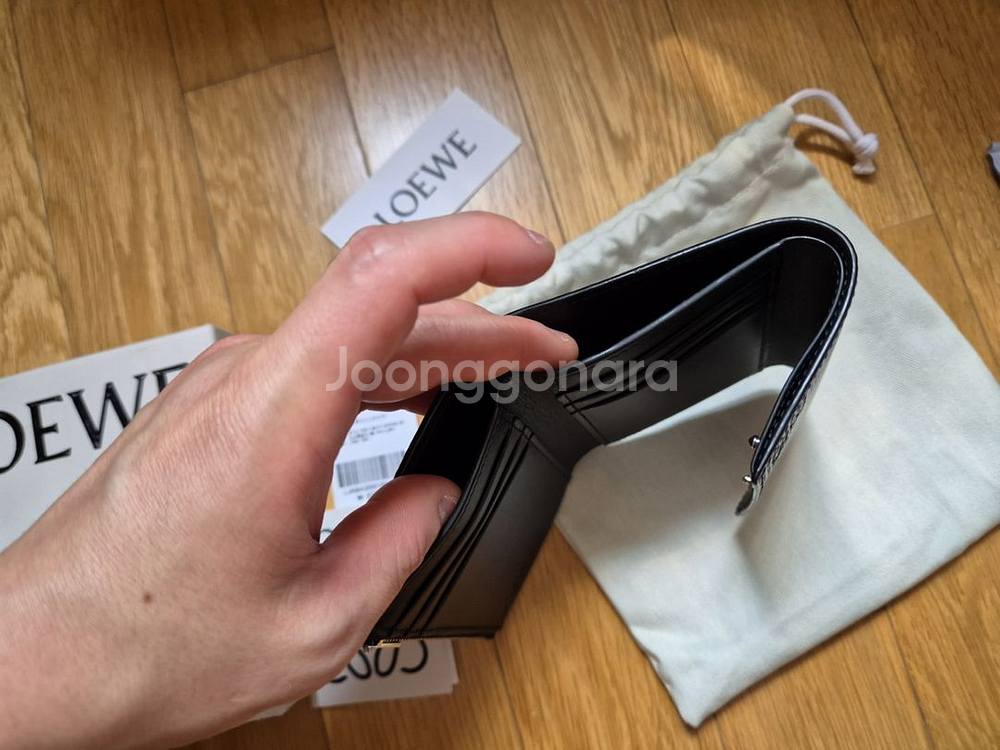 로에베 정품지갑팝니다--5