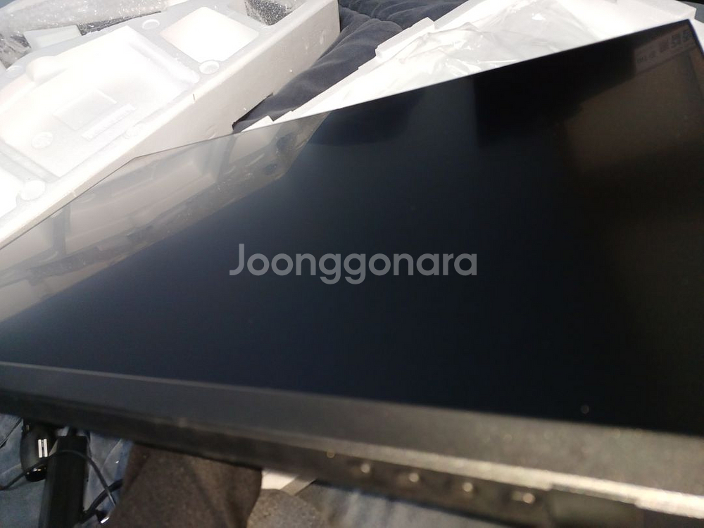 한성 27인치 4k IPS 모니터--1