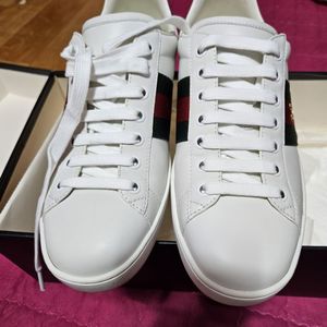 구찌 벌 스니커즈