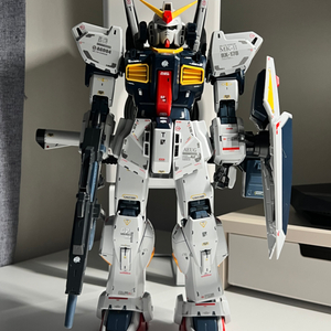 RX-178 PG 마크2 건담 사이즈업 디테일 풀도색작