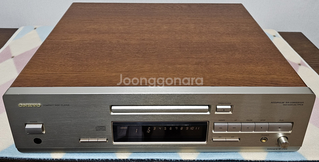 온교 CD 플레이어 C-729--1