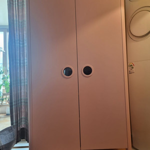 이케아부숭에 옷장서랍장세트