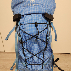 아크테릭스 Alpha AR Fluidity 35L