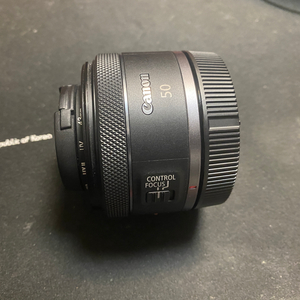 캐논 RF 50mm F1.8 STM 렌즈 판매합니다!