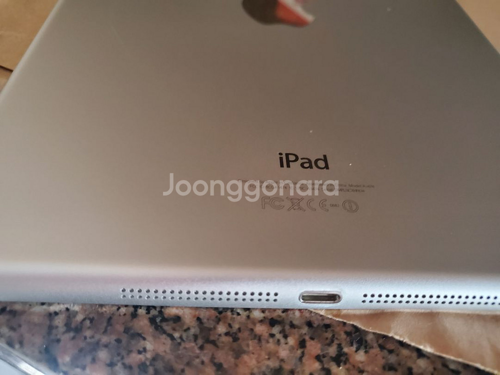 아이패드 air a1474모델--2
