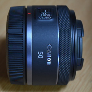 캐논 RF50mm f1.8 stm 렌즈 판매합니다.