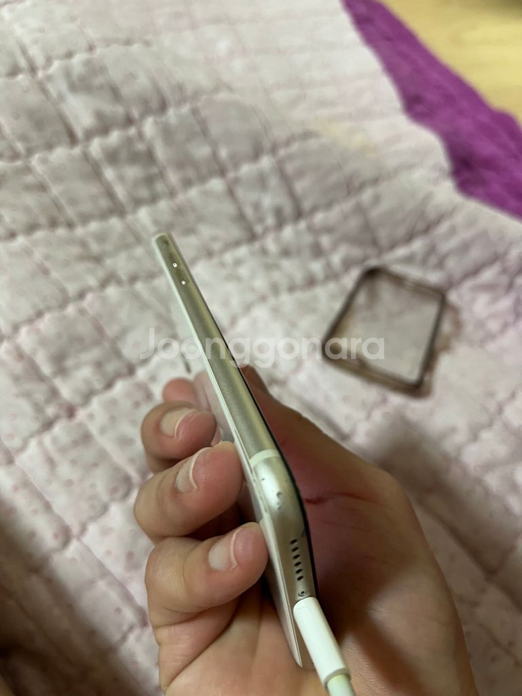 아이폰 se3 64Gb--5