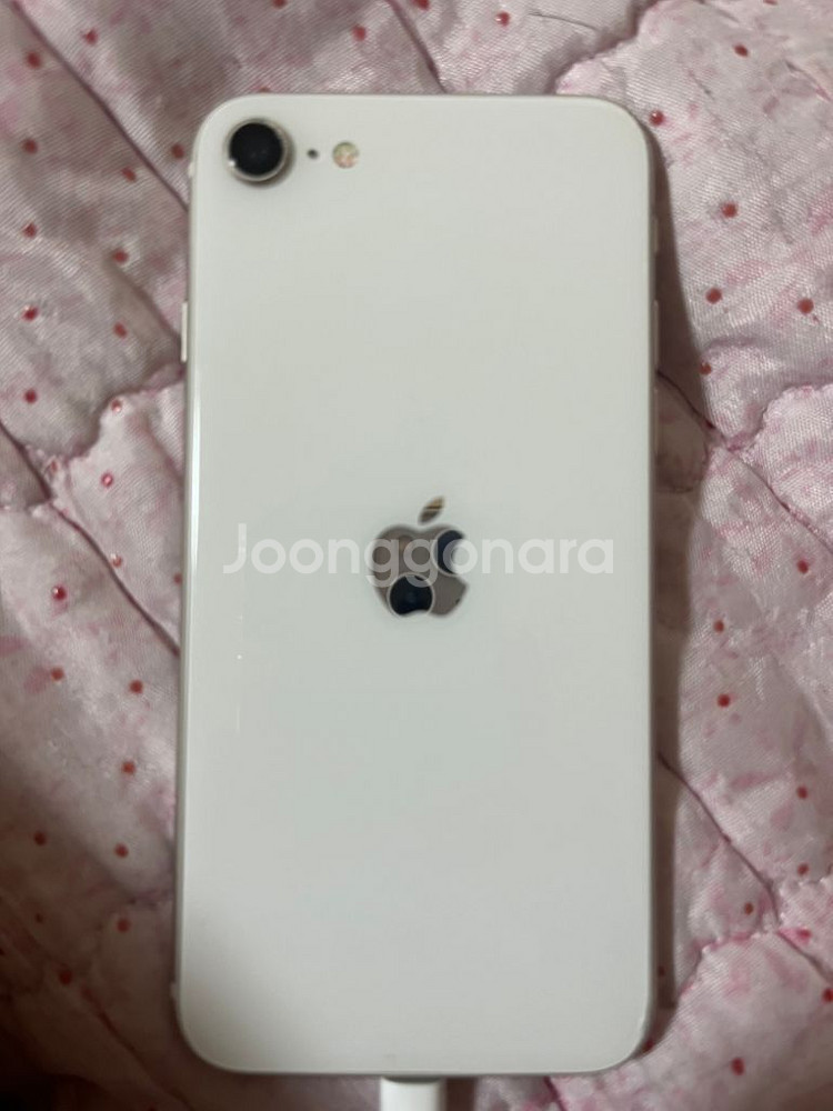 아이폰 se3 64Gb--1