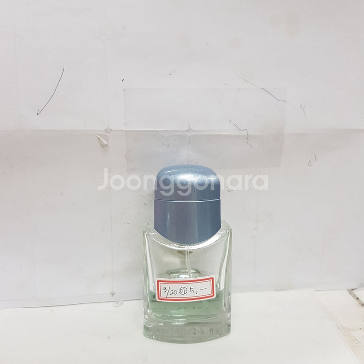 페라리 라이트에센스 오드뚜왈렛 40ml 0320--1