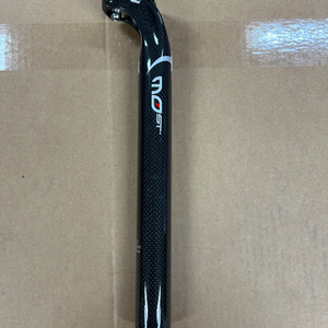 피나렐로 모스트 원형 싯포스트(카본, 알루) 팝니다