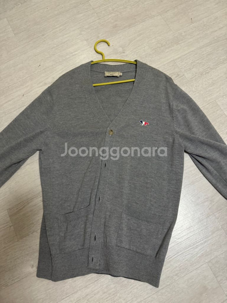 봄 준비 ! 백화점판, 메종키츠네 가디건 새상품급 판매--1
