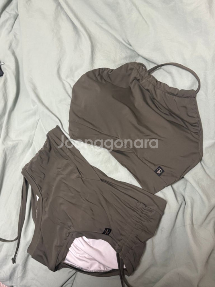 포리즈폴웨어, 핫한폴웨어 판매합니다.--1