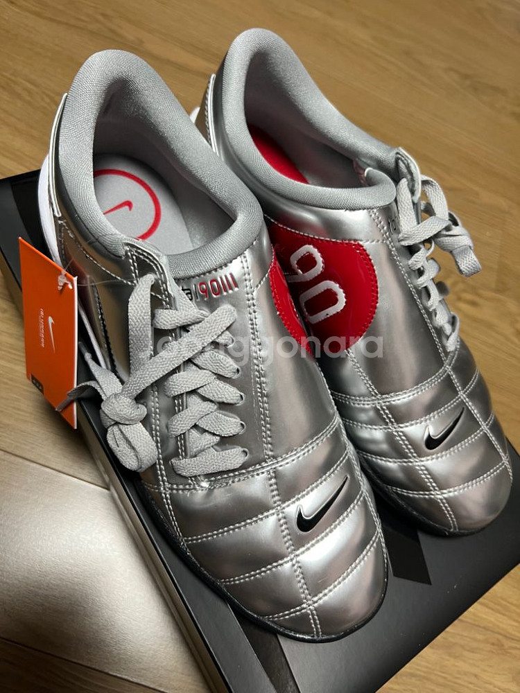 [265] 나이키 토탈 90 인도어 실버--1