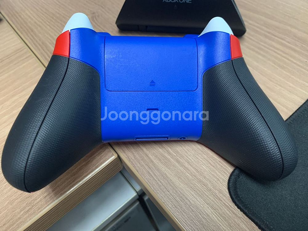 XSX 엑박패드 4세대 마리오 버전--1