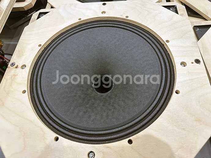 TANNOY 12인치 2웨이 동축 ﻿스피커 CMS120--1